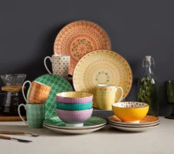 Vancasso Tafelservice Porzellan, Tulip Elegantes Geschirrset, 48 Teilig Kombiservice Mit Speiseteller, Dessertteller, Müslischalen Und Kaffeebecher Für 12 Personen -Kuechengeschirr 05274c2930416592c2eabd0d039d3c85