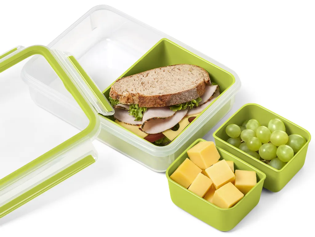 Emsa Snackbox CLIP & GO 0,55 Liter Transparent / Grün 3 Emsa Snackbox CLIP & GO 0,55 Liter Transparent / Grün