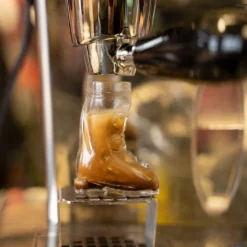 1 Schnapsglas In Ski Form Mit Bindung Und Umhängeband Der Absolute Hingucker 14 1 Schnapsglas In Ski Form Mit Bindung Und Umhängeband Der Absolute Hingucker -Kuechengeschirr 0c45ff13eed3aec9b947135106816bba