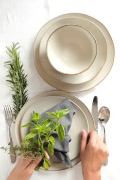 Mäser 931371 Nottingham Vintage Tafel-Service Für 4 Personen Mit Speiseteller Und Suppenteller Im Retro-Look, Steinzeug, Beige, 8-teilig (1 Set) 16 Mäser 931371 Nottingham Vintage Tafel-Service Für 4 Personen Mit Speiseteller Und Suppenteller Im Retro-Look, Steinzeug, Beige, 8-teilig (1 Set) -Kuechengeschirr 123b9a9f41468d340c08df61066f8875