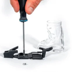 1 Schnapsglas In Ski Form Mit Bindung Und Umhängeband Der Absolute Hingucker 11 1 Schnapsglas In Ski Form Mit Bindung Und Umhängeband Der Absolute Hingucker -Kuechengeschirr 1aa8aa4c26e6fca117ad07f68c927aa0