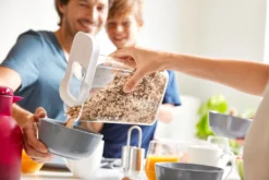 Emsa Schüttdose / Trockenvorratsdose OPTIMA 1,6 Liter 29 Emsa Schüttdose / Trockenvorratsdose OPTIMA 1,6 Liter -Kuechengeschirr 2294176c6163c3d83e295681f7ae16a6 1