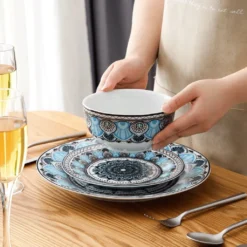 Tafelservice VEWEET, 18 Teiliges Geschirrset Aus Porzellan, AUDRIE Serie, Mit Je 6 Müslischale, Dessertteller Und Flachteller Für 6 Personen -Kuechengeschirr 641ae375397022ed76e55ef1257d5690