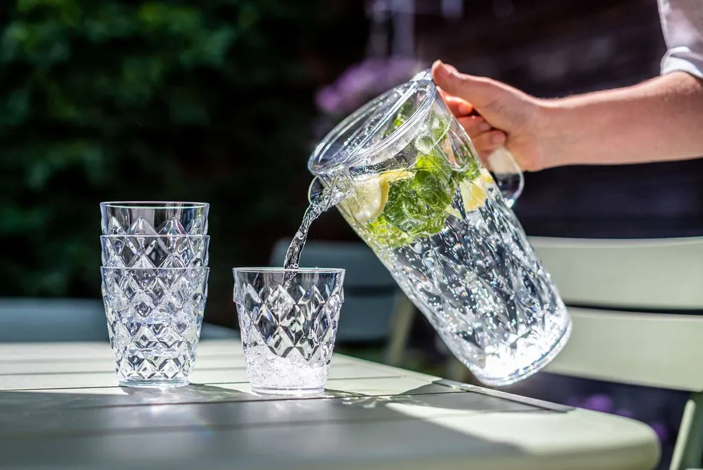 Koziol - Kristallkaraffe 1,6 Liter Mit 4 Tassen à 250 Ml 8 Koziol - Kristallkaraffe 1,6 Liter Mit 4 Tassen à 250 Ml – Bild 6