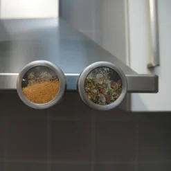 Fackelmann Magnetische Gewürzdose, Vorratsdose Mit Streuöffnungen, Aufbewahrungsdose Aus Edelstahl (Farbe: Silber/Transparent), Menge: 1 Stück -Kuechengeschirr 83ebeff9267e64d9f2a516fbfa46f2f9