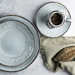 Dutch Rose Giftset 12 Delig Servies Blauw 15 Dutch Rose Giftset 12 Delig Servies Blauw -Kuechengeschirr 8ae63404794e31102ca9759315bf61b5