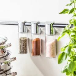 Tescoma Aufhänge-Gewürzdosen MONTI, 3 St. 11 Tescoma Aufhänge-Gewürzdosen MONTI, 3 St. -Kuechengeschirr a1e4c7450df6b31547301d73bdb3e1f5