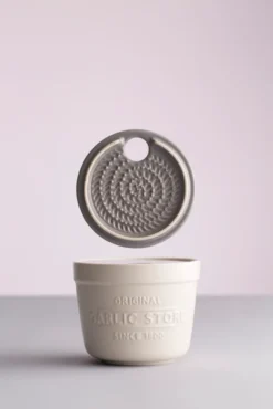 Mason Cash Knoflook Rasp + Kom Innovative Kitchen 21 Mason Cash Knoflook Rasp + Kom Innovative Kitchen -Kuechengeschirr a9294cd10ac967d92c336ff5c1d57a99