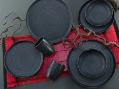 CreaTable 23860 Kombiservice Uno Für 4 Personen, Steinzeug, Schwarz (1 Set, 16-teilig) 11 CreaTable 23860 Kombiservice Uno Für 4 Personen, Steinzeug, Schwarz (1 Set, 16-teilig) -Kuechengeschirr af7e170d1689ffe24f357ed194b30c9c