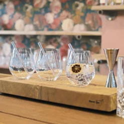 Nachtmann Tastes Good Vorteilsset 4 Gin Tonic Gläser + 4 Glastrinkhalme + Reinigungsbürste 14 Nachtmann Tastes Good Vorteilsset 4 Gin Tonic Gläser + 4 Glastrinkhalme + Reinigungsbürste -Kuechengeschirr ba512386bc12f03ba0c824ca45c7ef6d