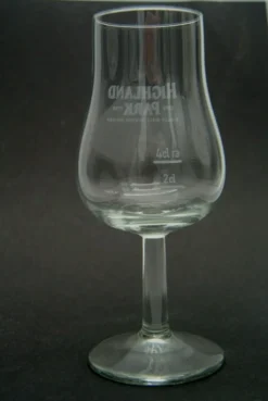 Highland Park Nosing Glas / Tastingglas Single Malt - 1 Glas -Kuechengeschirr ce953ff6e3f19ad22e483f9d6aa04b03