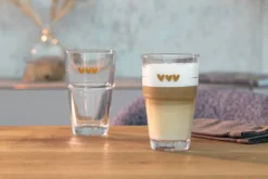 LEONARDO 043467 Solo Latte Macchiato Becher Mit Motiv Herzen, Glas, 410 Ml, Klar -Kuechengeschirr e96cb16e6b2162975bead364ff97f207