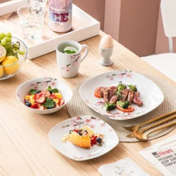 VEWEET Porzellan Kombiservice 'Annie', 40 Teilig Geschirrservice Für 8 Personen, Frühstückservice Mit Je 8 Eierbecher, Kaffeebecher 350 Ml, Müslischalen, Dessertteller Und Flachteller -Kuechengeschirr f6c44265fc7c5530f302d7e0f0b0325d